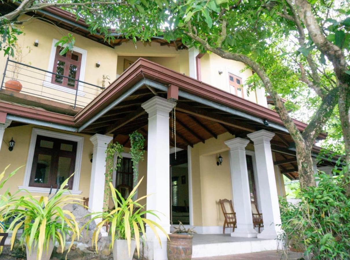 Airport Villa D 87 Katunayake Exterior photo